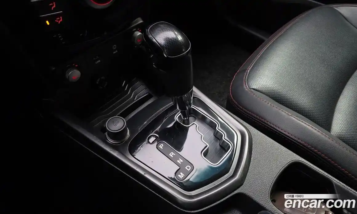 SsangYong TIBOLI 2016 1.6 Автомат в Москве № 539607, фото 9