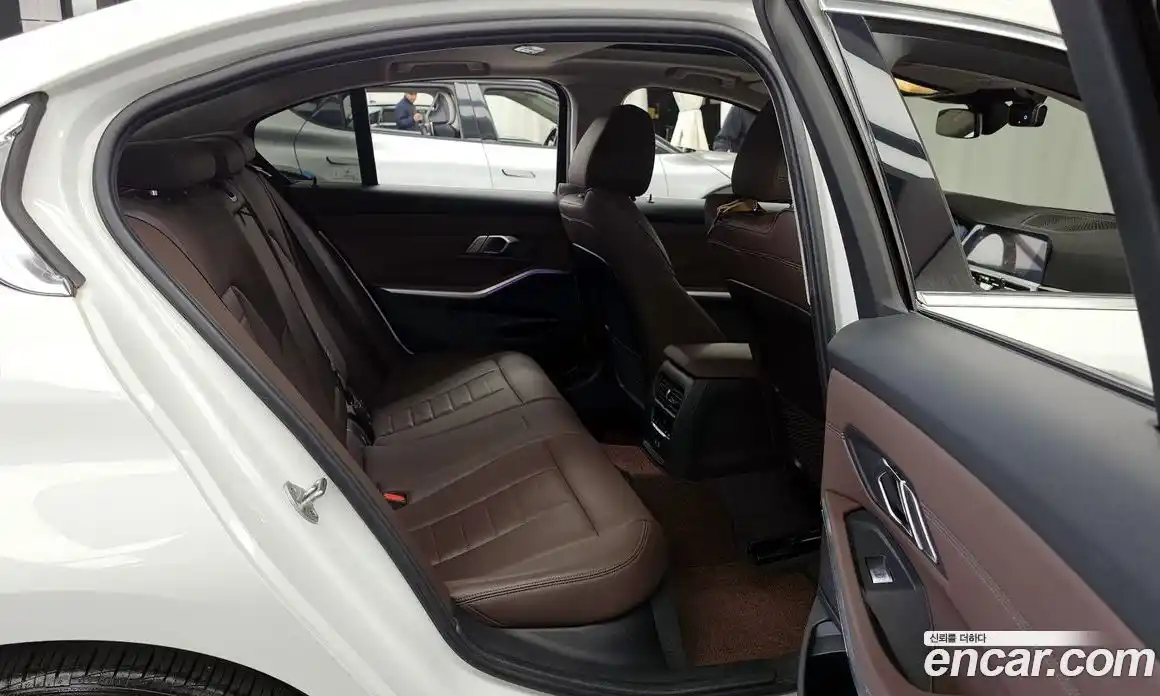 BMW 3-Series 2022 2.0 Автомат в Москве № 539811, фото 12