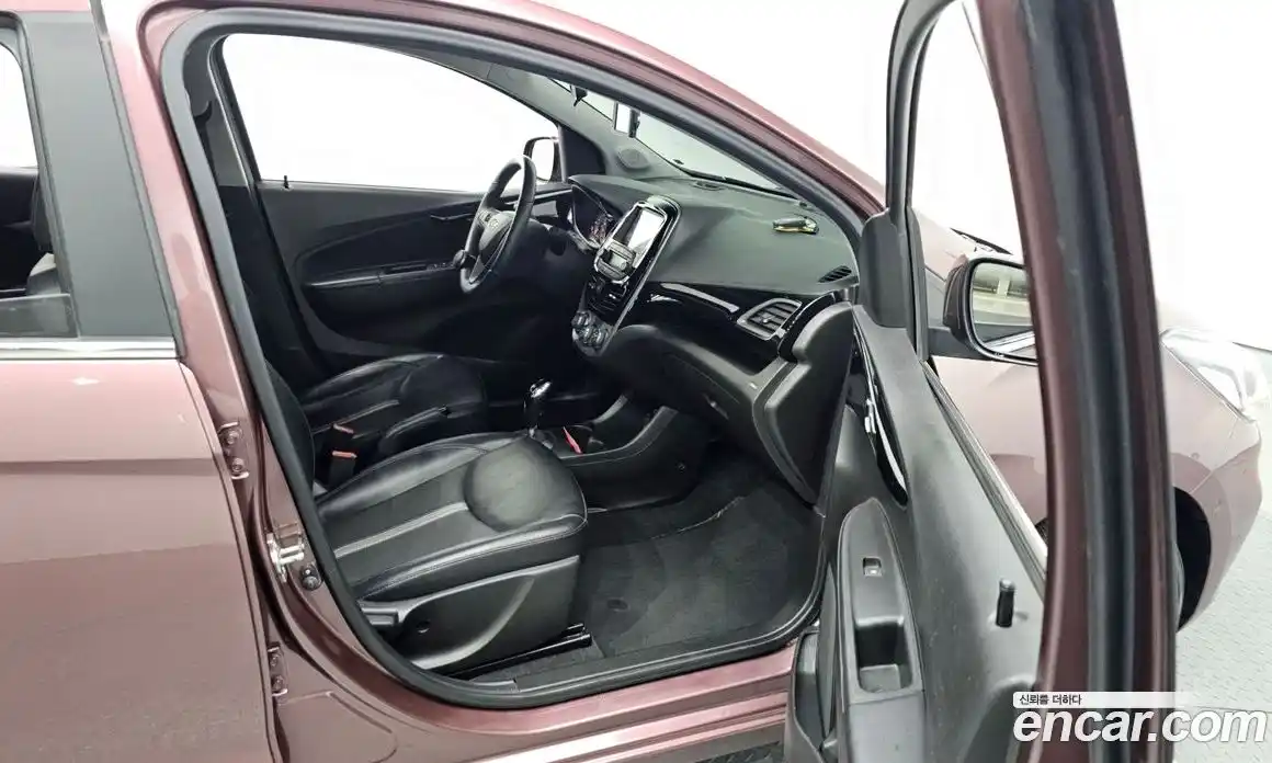 Chevrolet Spark 2019 1.0 Автомат в Москве № 540159, фото 11