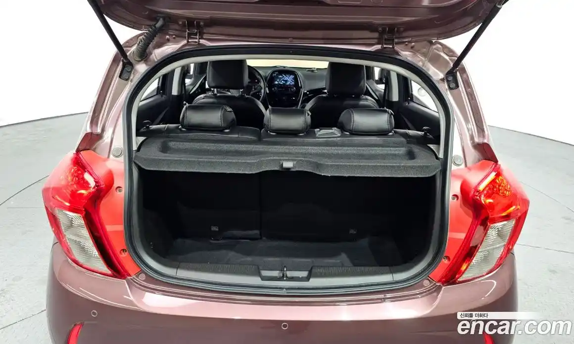 Chevrolet Spark 2019 1.0 Автомат в Москве № 540159, фото 20