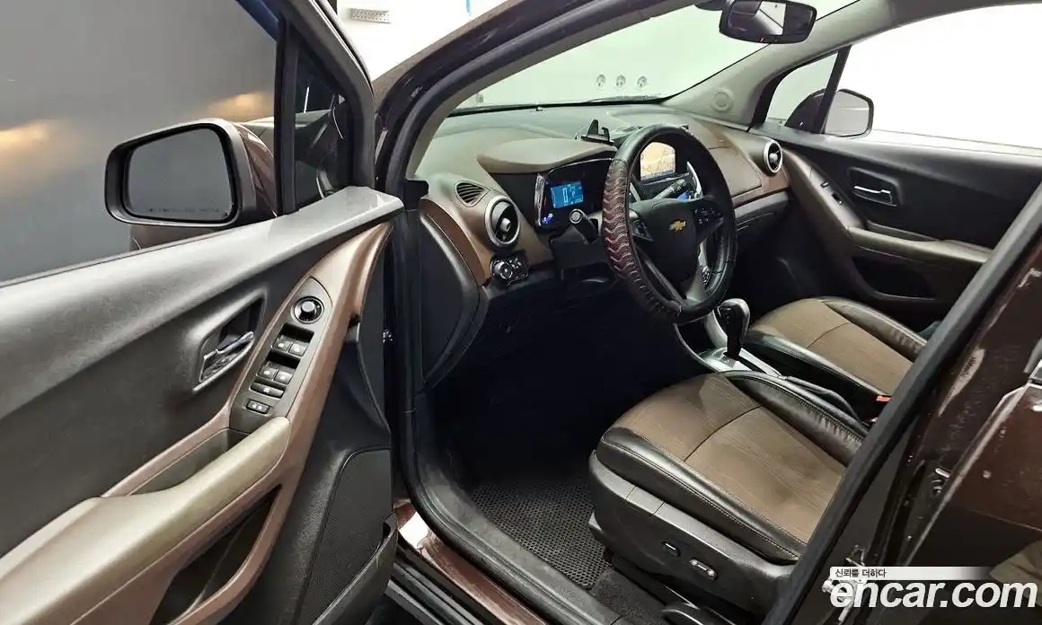 Chevrolet Trax 2014 1.4 Автомат в Москве № 540320, фото 10