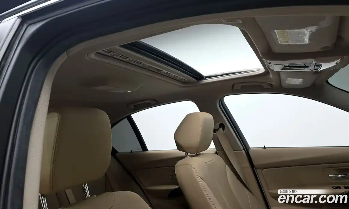 BMW 3-Series 2016 2.0 Автомат в Москве № 540914, фото 17