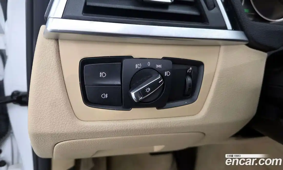 BMW 3-Series 2016 2.0 Автомат в Москве № 540914, фото 19