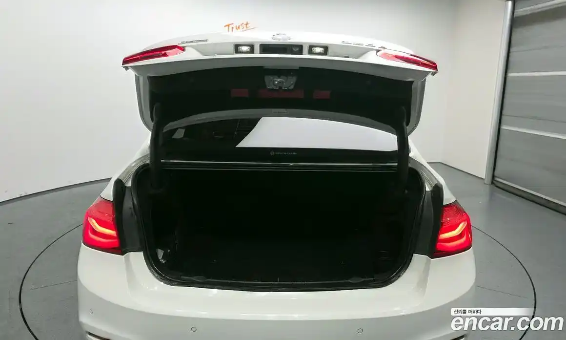 BMW 3-Series 2016 2.0 Автомат в Москве № 540914, фото 20