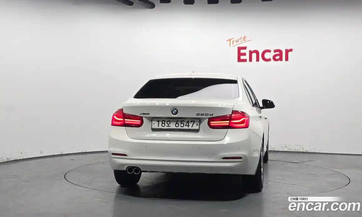 BMW 3-Series 2016 2.0 Автомат в Москве № 540914, фото 4