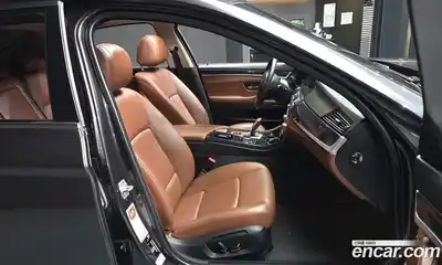 BMW 5-Series 2015 2.0 Автомат в Москве № 540922, миниатюра 11