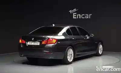 BMW 5-Series 2015 2.0 Автомат в Москве № 540922, миниатюра 2