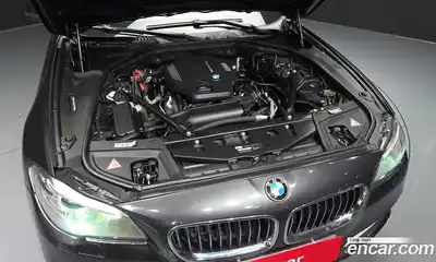 BMW 5-Series 2015 2.0 Автомат в Москве № 540922, миниатюра 6