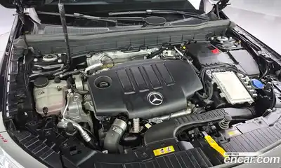 Mercedes-Benz GLB-Class 2023 1.9 Автомат в Москве № 542127, миниатюра 6