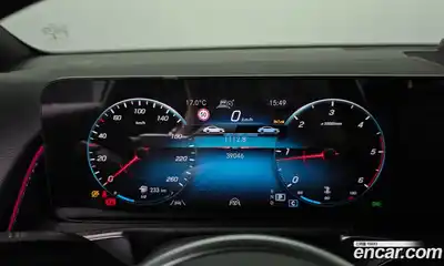 Mercedes-Benz GLB-Class 2023 1.9 Автомат в Москве № 542127, миниатюра 8