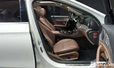 Mercedes-Benz E-Class 2018 2.0 Автомат в Москве № 542187, миниатюра 11