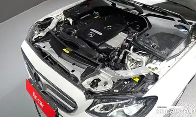 Mercedes-Benz E-Class 2018 2.0 Автомат в Москве № 542187, миниатюра 6