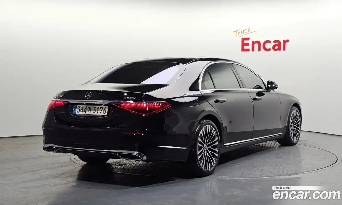 Mercedes-Benz S-Class 2022 3.0 Автомат в Москве № 542629, фото 2