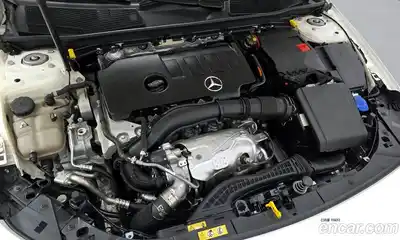 Mercedes-Benz A-Class 2021 2.0 Автомат в Москве № 542677, миниатюра 6