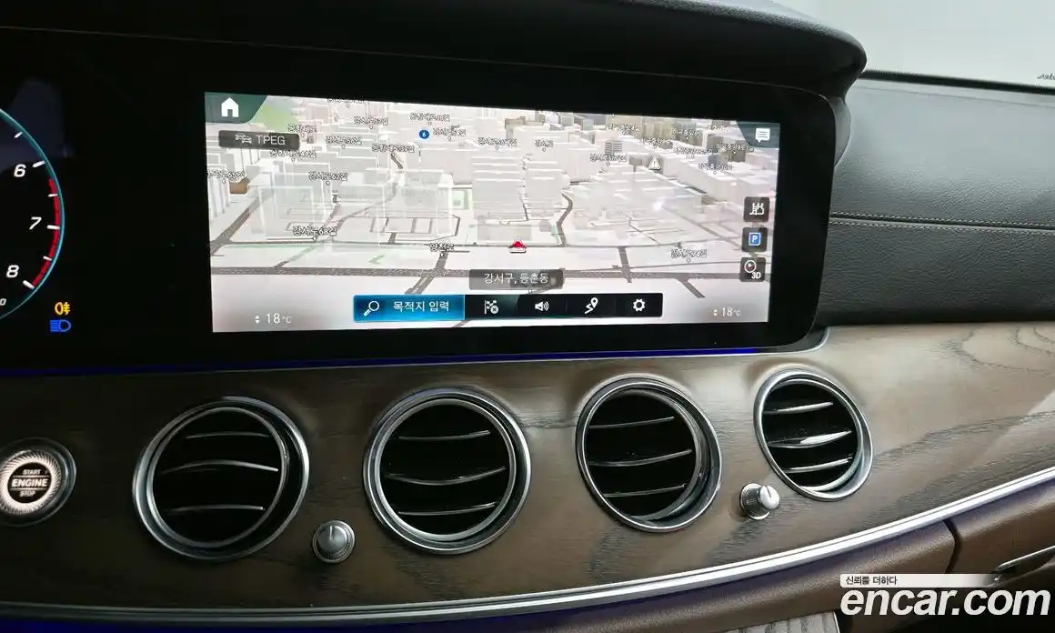 Mercedes-Benz E-Class 2021 2.0 Автомат в Москве № 542894, фото 13