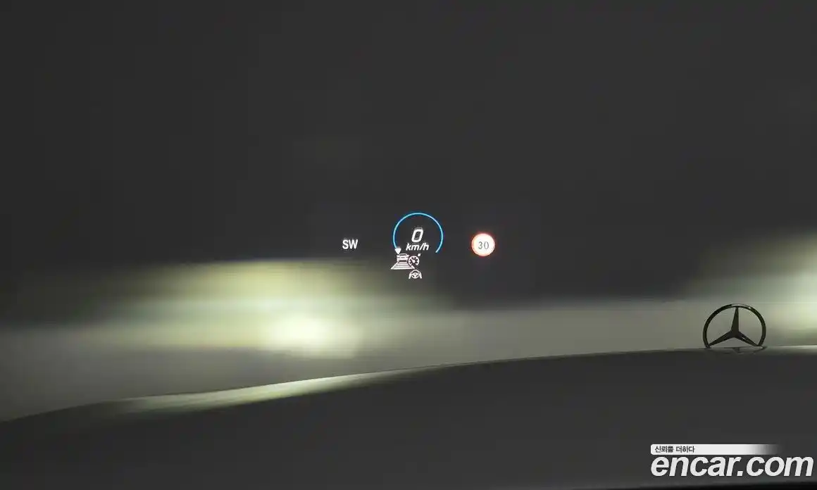 Mercedes-Benz E-Class 2021 2.0 Автомат в Москве № 542894, фото 16