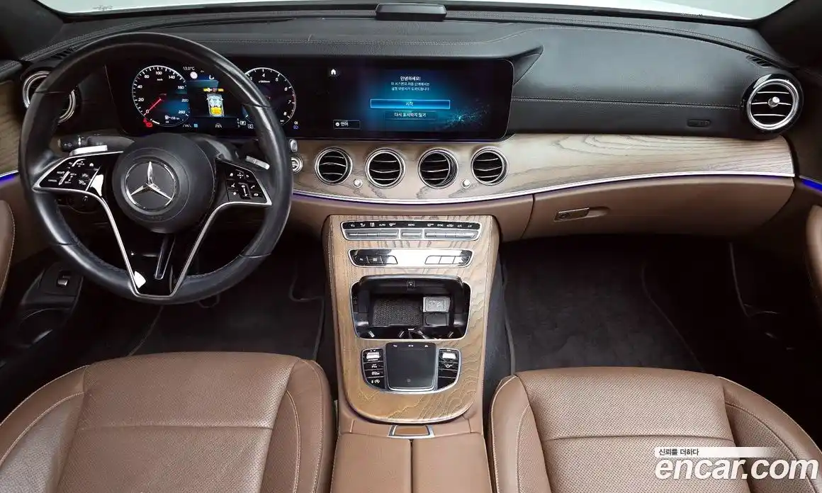 Mercedes-Benz E-Class 2021 2.0 Автомат в Москве № 542894, фото 6