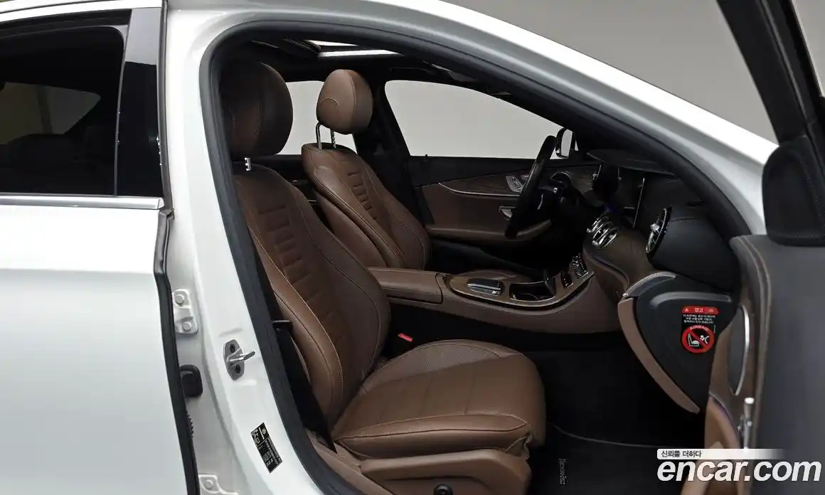 Mercedes-Benz E-Class 2021 2.0 Автомат в Москве № 542894, фото 9