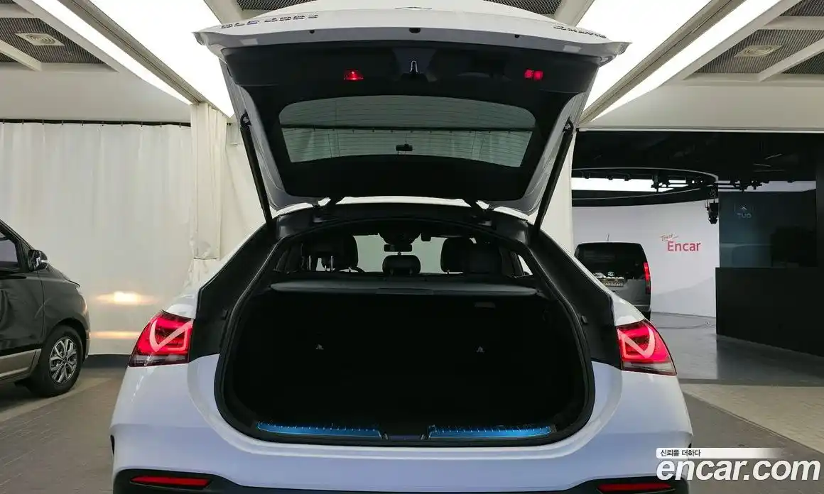 Mercedes-Benz GLE-Class 2021 2.9 Автомат в Москве № 543126, фото 20