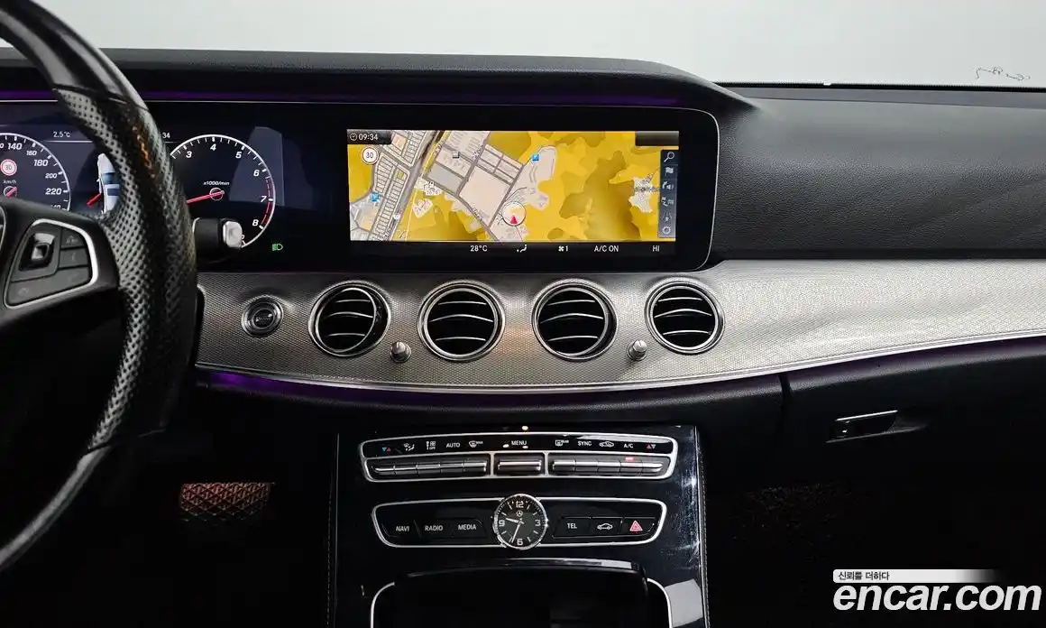 Mercedes-Benz E-Class 2017 2.0 Автомат в Москве № 543135, фото 15