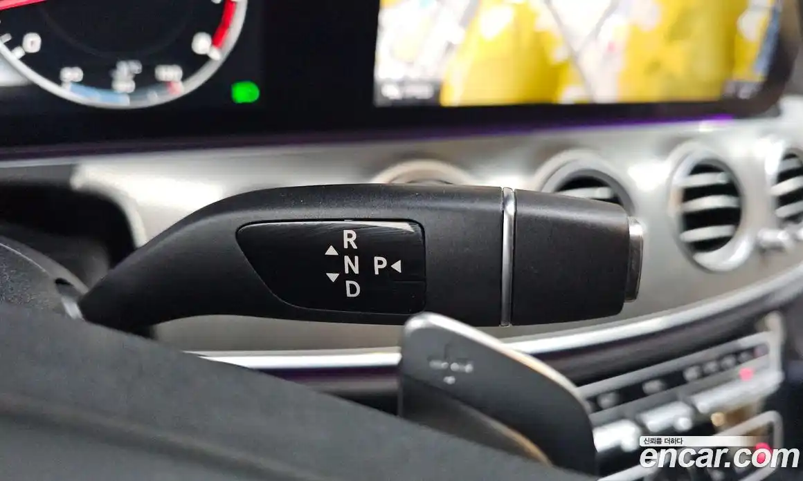 Mercedes-Benz E-Class 2017 2.0 Автомат в Москве № 543135, фото 9