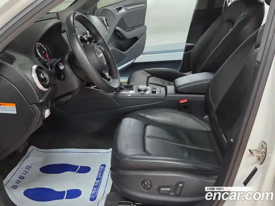 Audi A3 2018 2.0 Автомат в Москве № 544048, фото 19