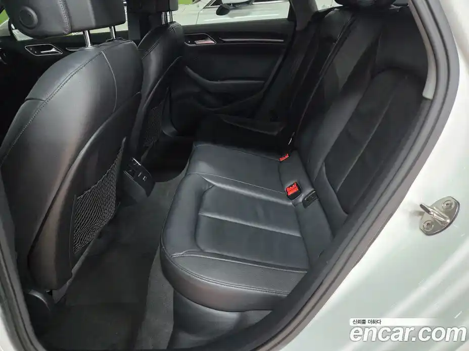 Audi A3 2018 2.0 Автомат в Москве № 544048, фото 10