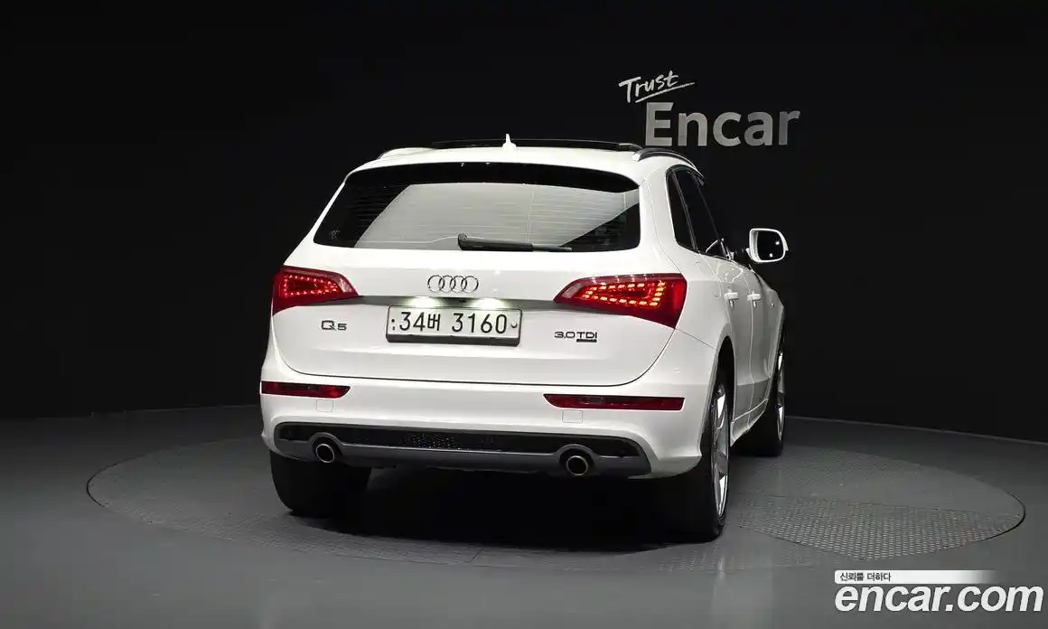 Audi Q5 2011 3.0 Автомат в Москве № 544698, фото 4