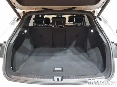 Audi Q4 e-tron 2023 0.2 Автомат в Москве № 544739, миниатюра 12