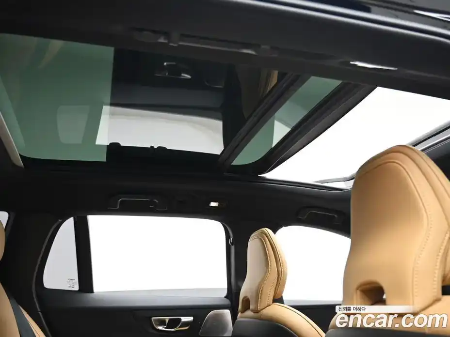 Volvo V60 2024 2.0 Автомат в Москве № 544961, фото 19