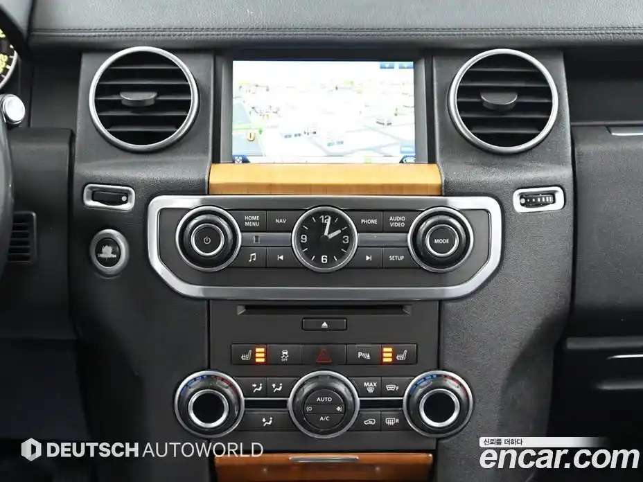 Land Rover Discovery 2015 3.0 Автомат в Москве № 545051, фото 14