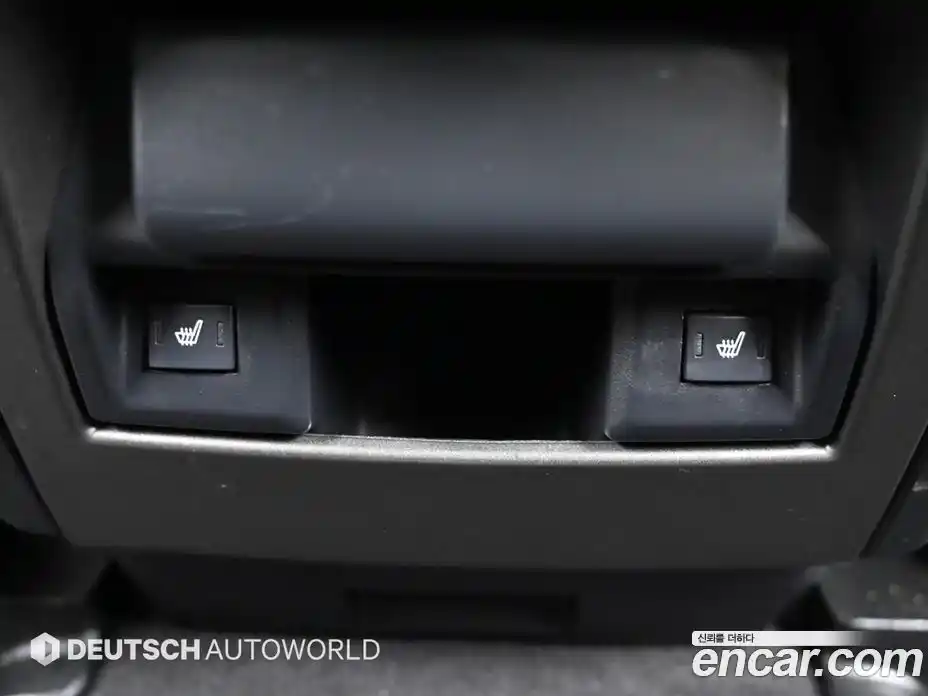 Land Rover Discovery 2015 3.0 Автомат в Москве № 545051, фото 16