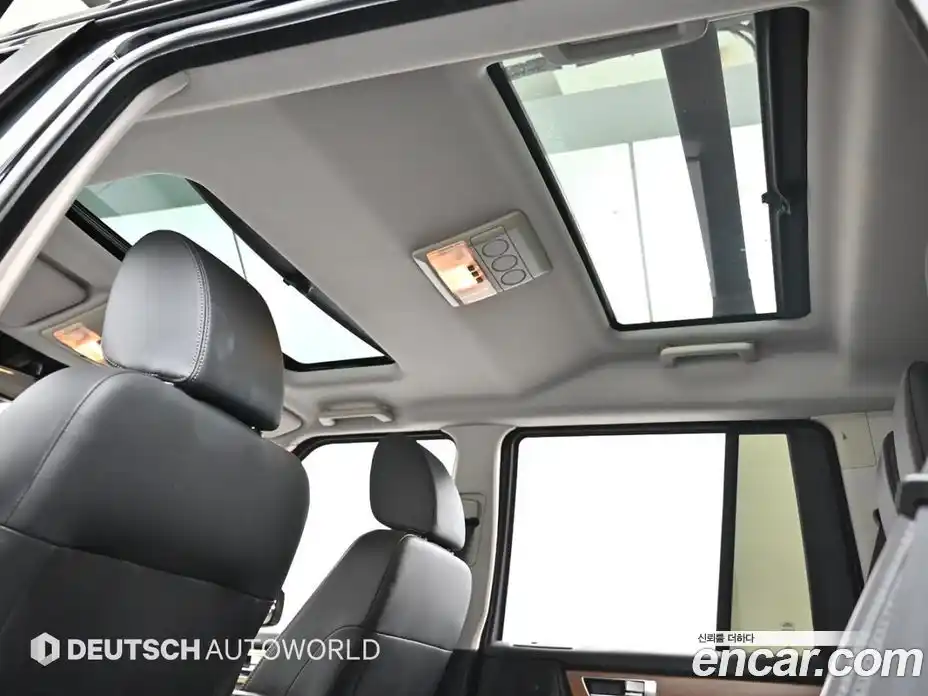 Land Rover Discovery 2015 3.0 Автомат в Москве № 545051, фото 19