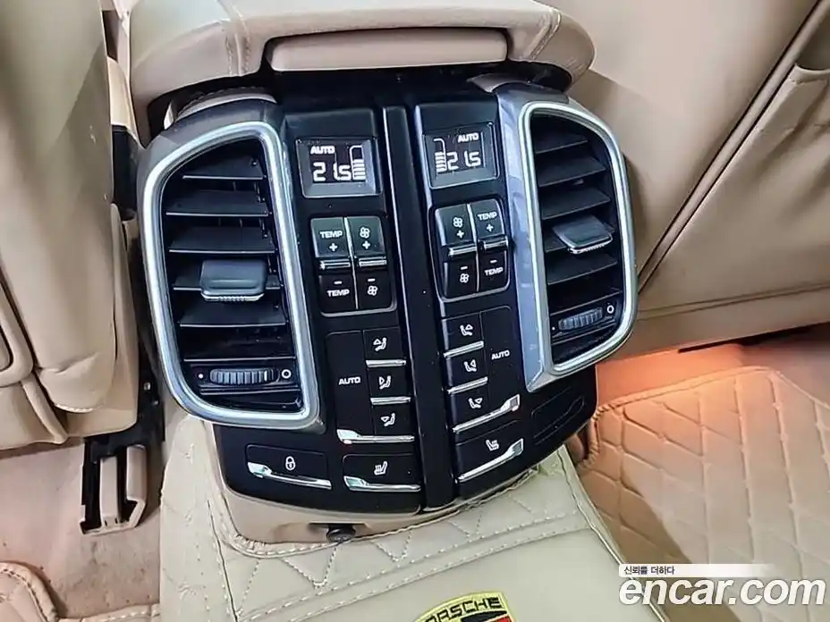 Porsche Cayenne 2013 4.8 Автомат в Москве № 545832, фото 13