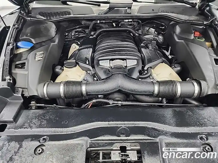 Porsche Cayenne 2013 4.8 Автомат в Москве № 545832, фото 5