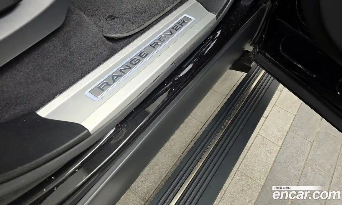 Land Rover Range-Rover Sport 2017 3.0 Автомат в Москве № 546336, фото 17