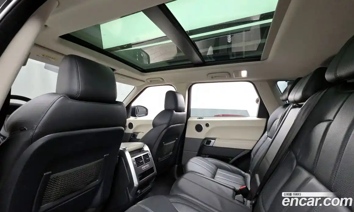 Land Rover Range-Rover Sport 2017 3.0 Автомат в Москве № 546336, фото 19