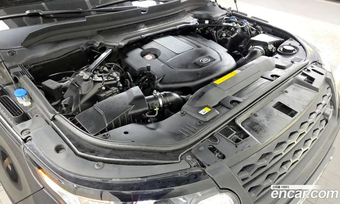 Land Rover Range-Rover Sport 2017 3.0 Автомат в Москве № 546336, фото 6