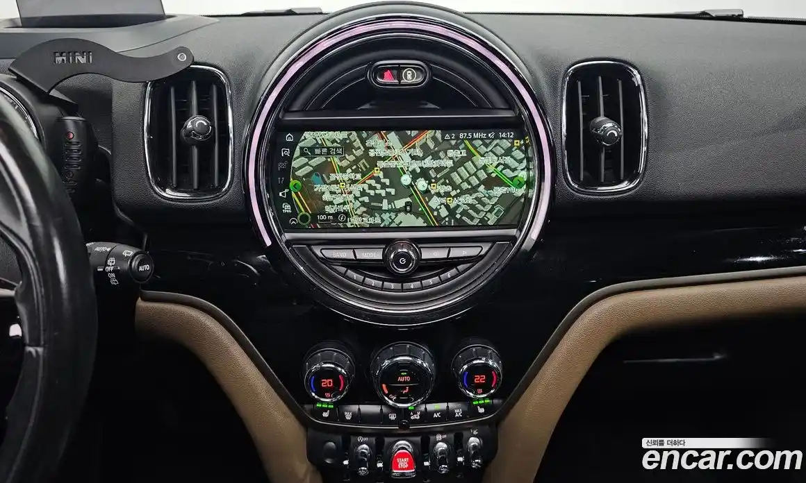 Mini Countryman 2018 2.0 Автомат в Москве № 546590, фото 14