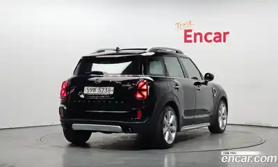 Mini Countryman 2018 2.0 Автомат в Москве № 546590, миниатюра 2