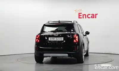 Mini Countryman 2018 2.0 Автомат в Москве № 546590, миниатюра 4