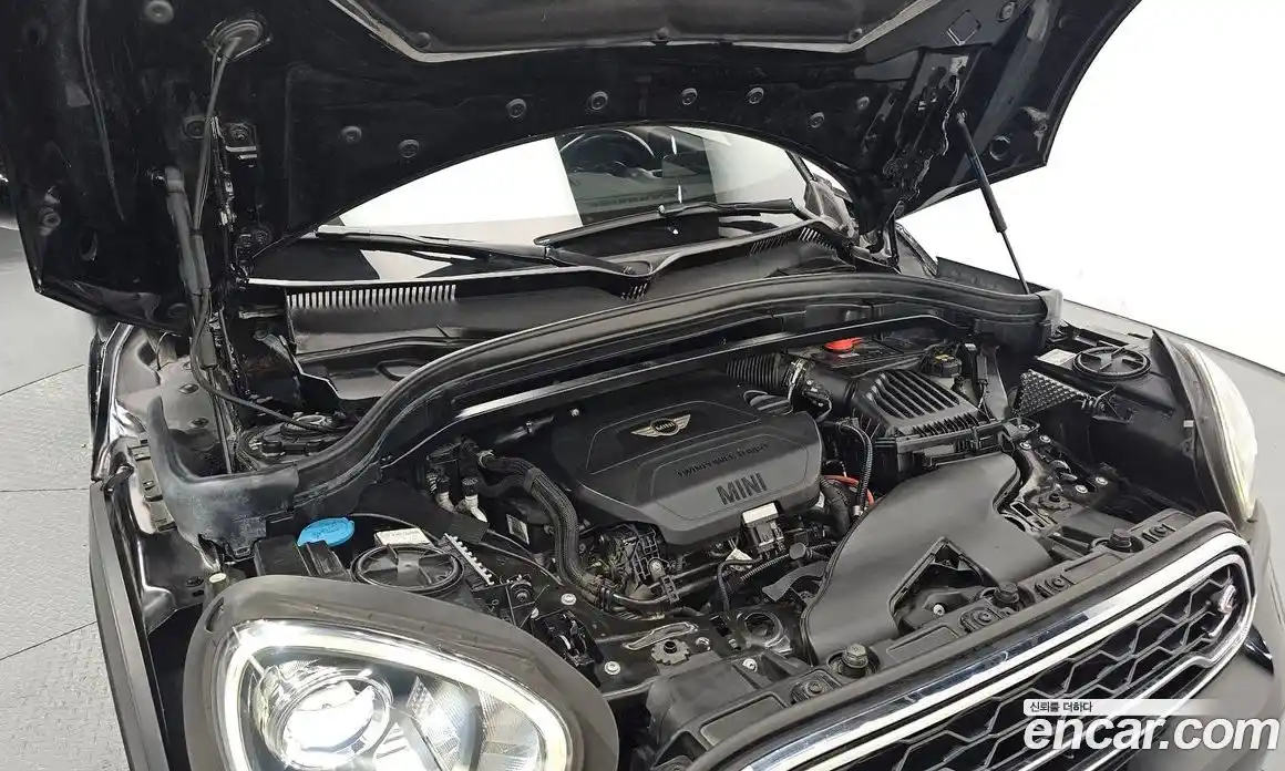 Mini Countryman 2018 2.0 Автомат в Москве № 546590, фото 6