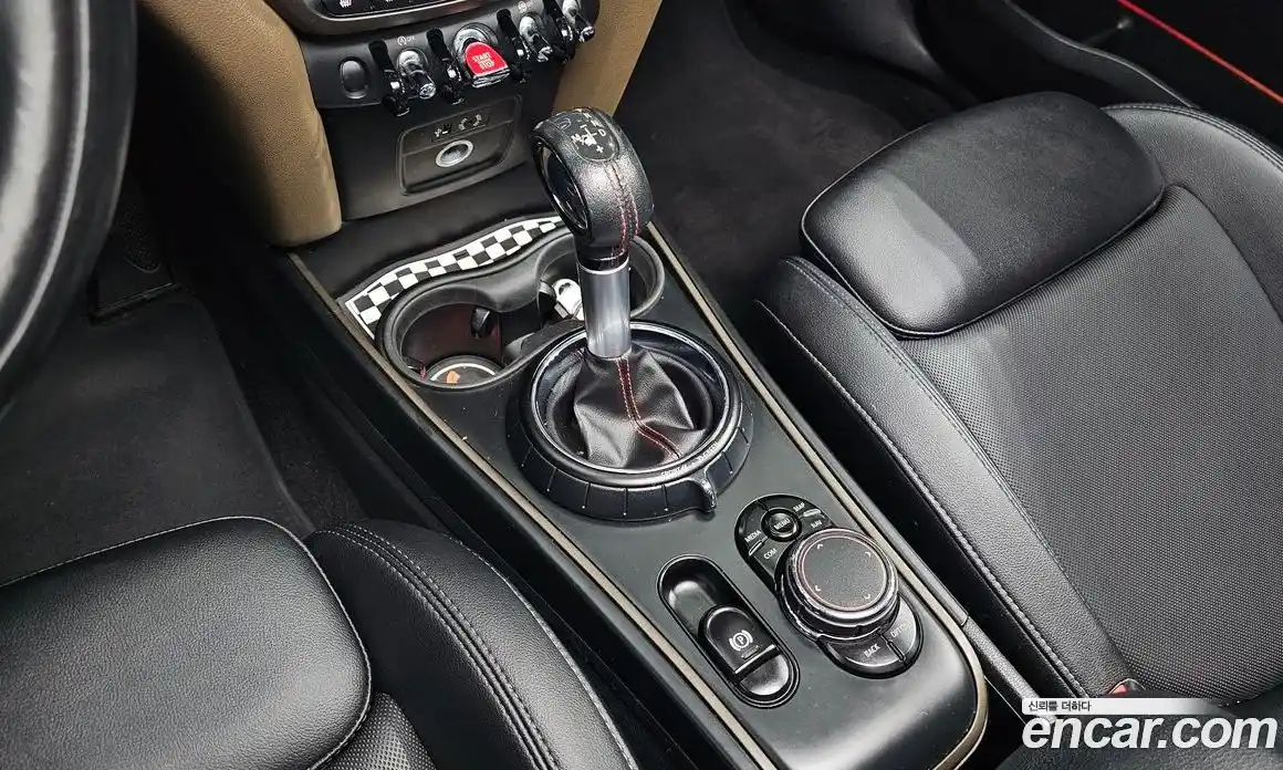 Mini Countryman 2018 2.0 Автомат в Москве № 546590, фото 9