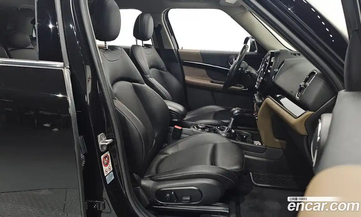 Mini Countryman 2018 2.0 Автомат в Москве № 546590, фото 10