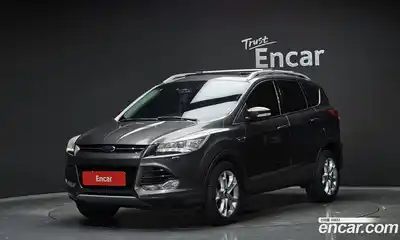Ford Kuga, 2016