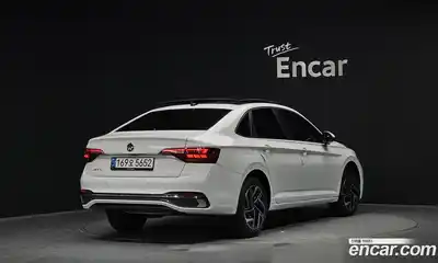 Volkswagen Jetta 2024 1.5 Автомат в Москве № 547184, миниатюра 2