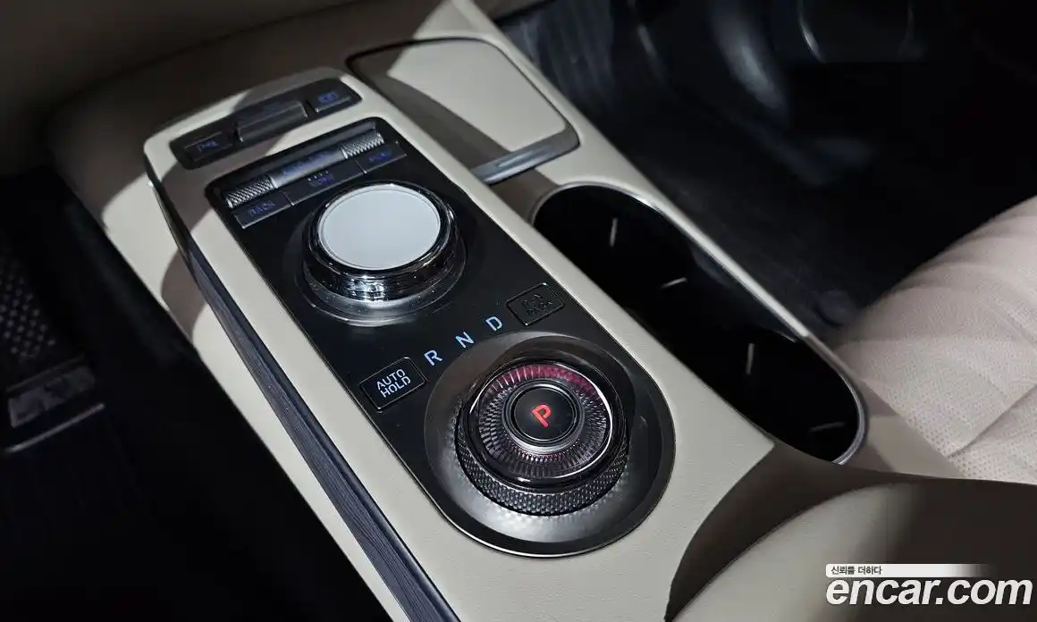 Genesis GV70 2021 2.5 Автомат в Москве № 56645, фото 15