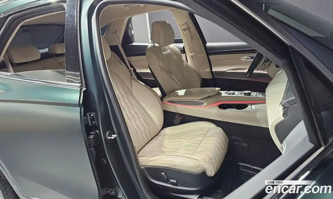 Genesis GV70 2021 2.5 Автомат в Москве № 56645, фото 9