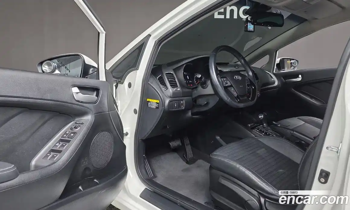 Kia K3 2017 1.6 Автомат в Москве № 8037, фото 5