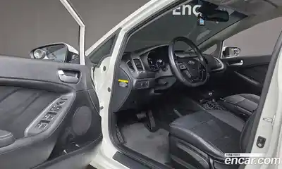 Kia K3 2017 1.6 Автомат в Москве № 8037, миниатюра 5